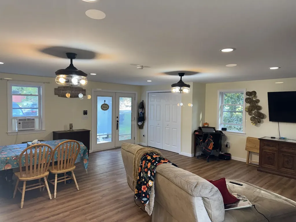 2 Marblehead Road Windham NH 03087