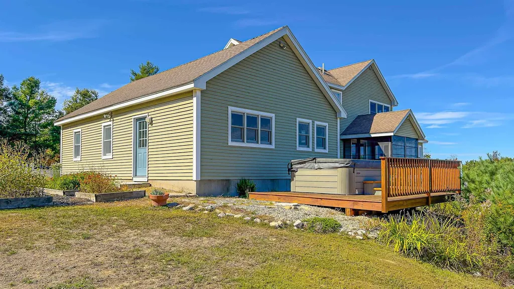 380 Hio Ridge Road Bridgton ME 04009