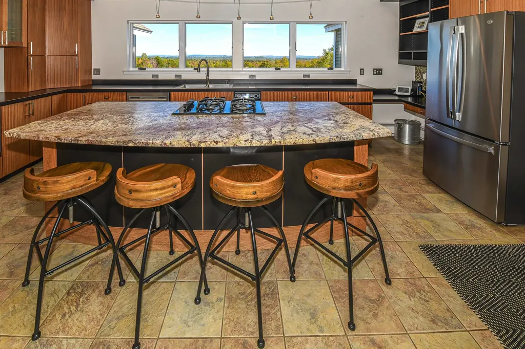 380 Hio Ridge Road Bridgton ME 04009