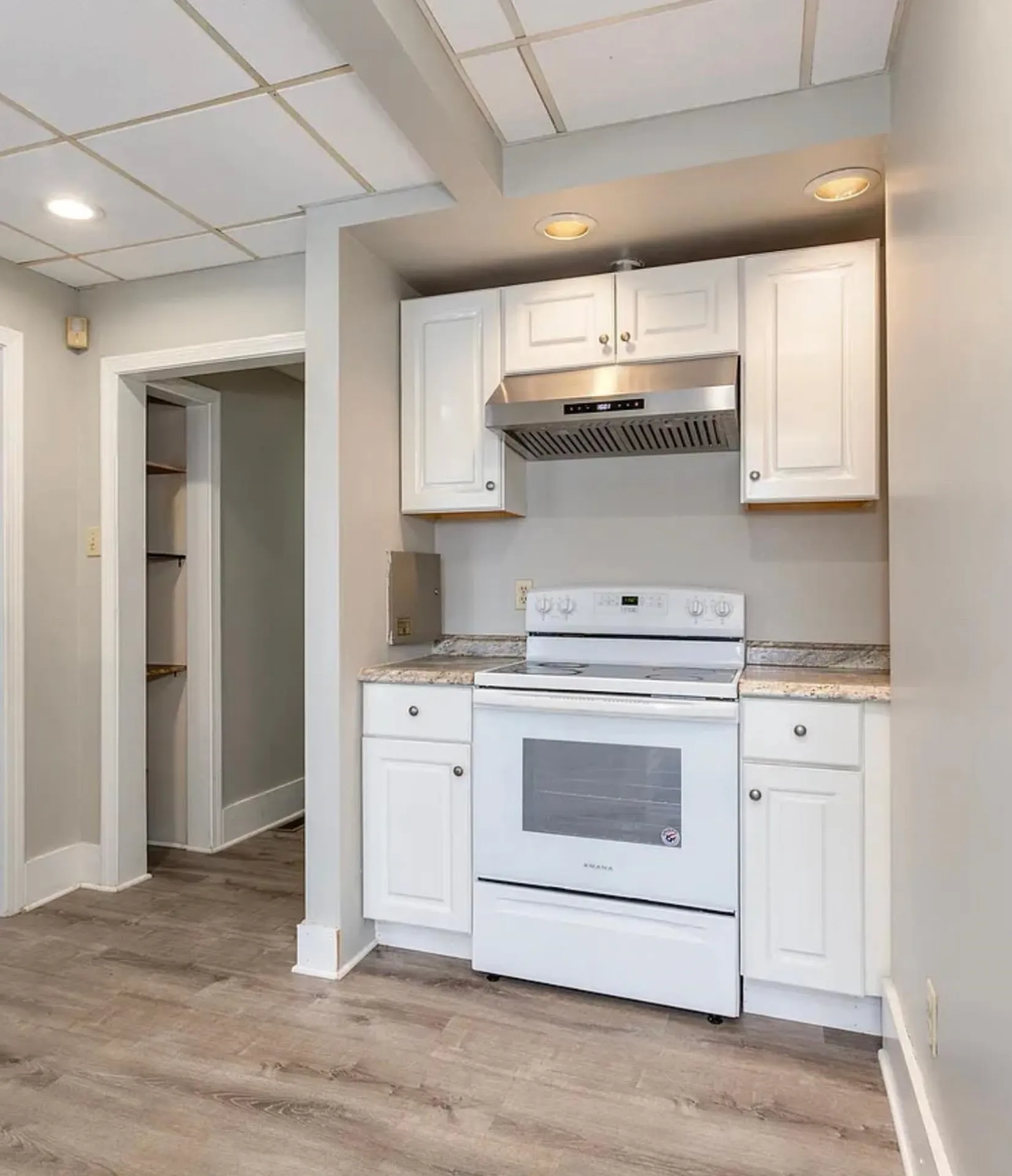 649 Second Street Manchester NH 03102