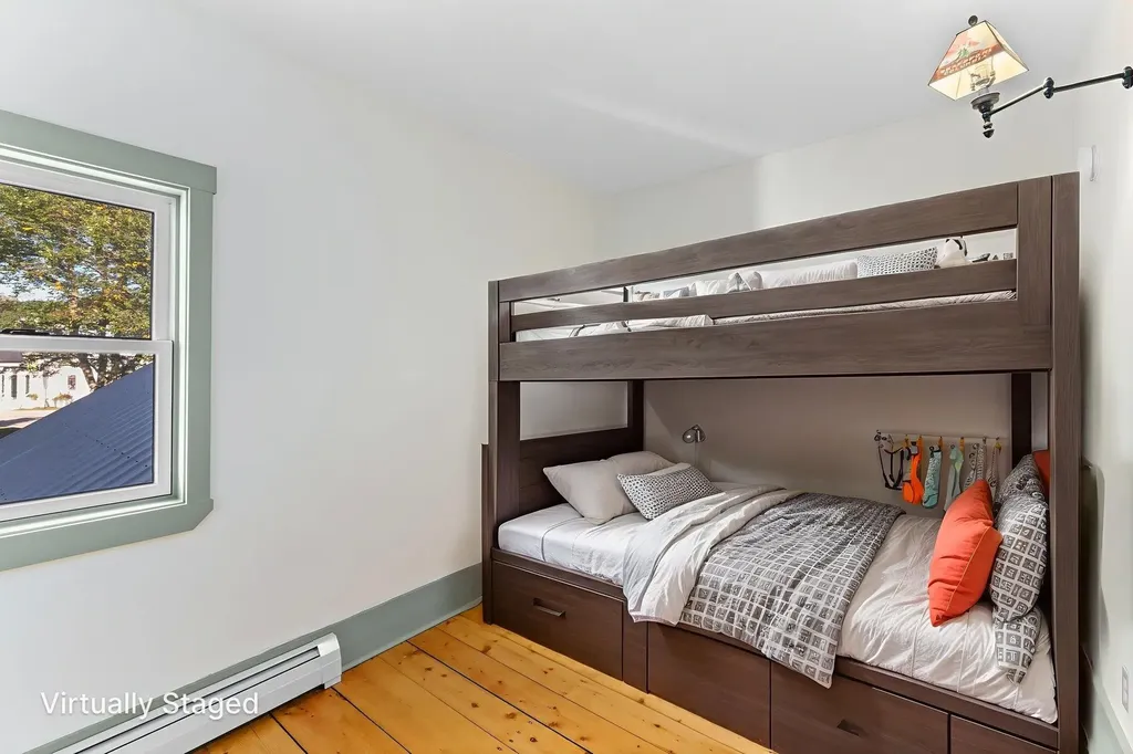 85 Main Street Tamworth NH 03886