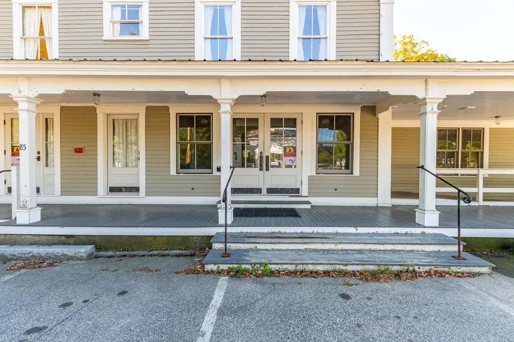 85 Main Street Tamworth NH 03886