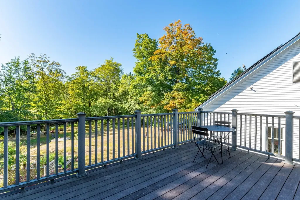 85 Main Street Tamworth NH 03886