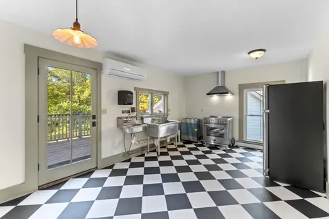 85 Main Street Tamworth NH 03886