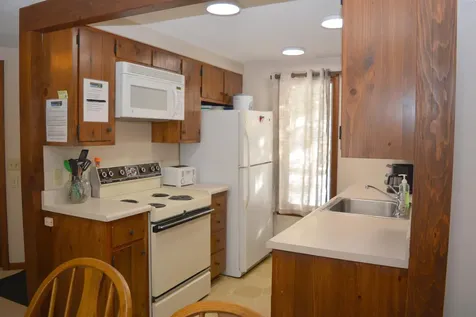 64 Pintail Knob Grantham NH 03753