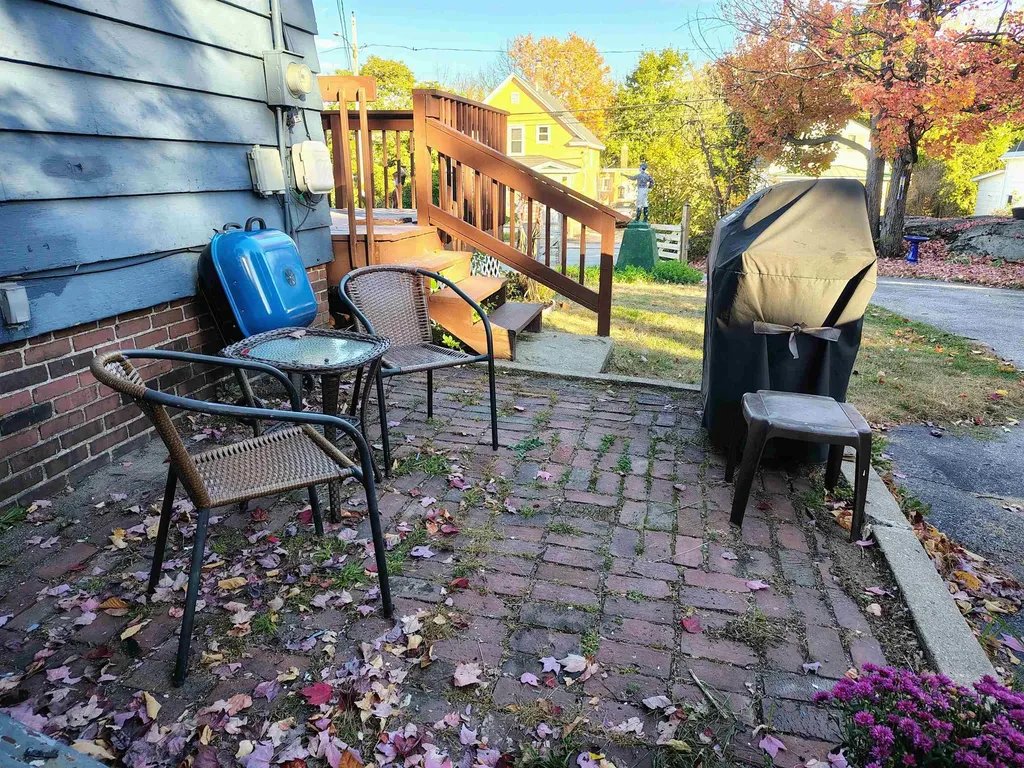 25 Laurel Street Berlin NH 03570