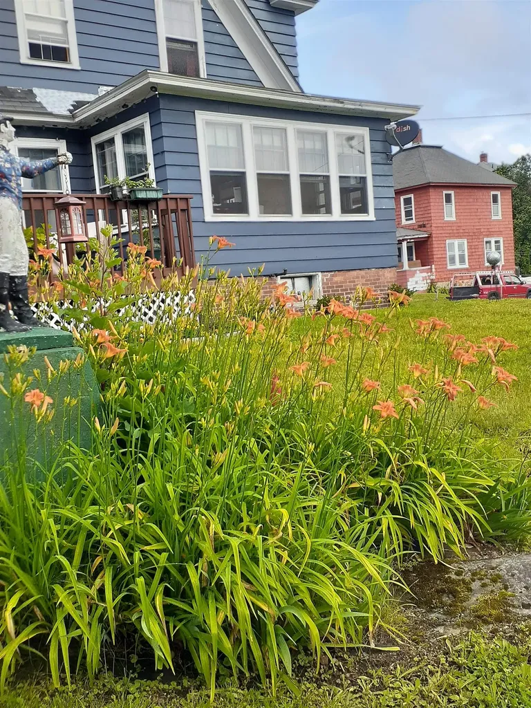 25 Laurel Street Berlin NH 03570