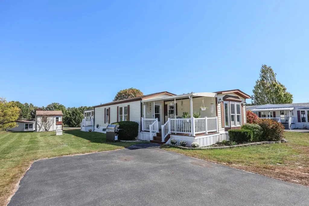 5 Monadnock Drive Rochester NH 03867