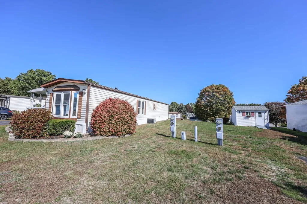 5 Monadnock Drive Rochester NH 03867