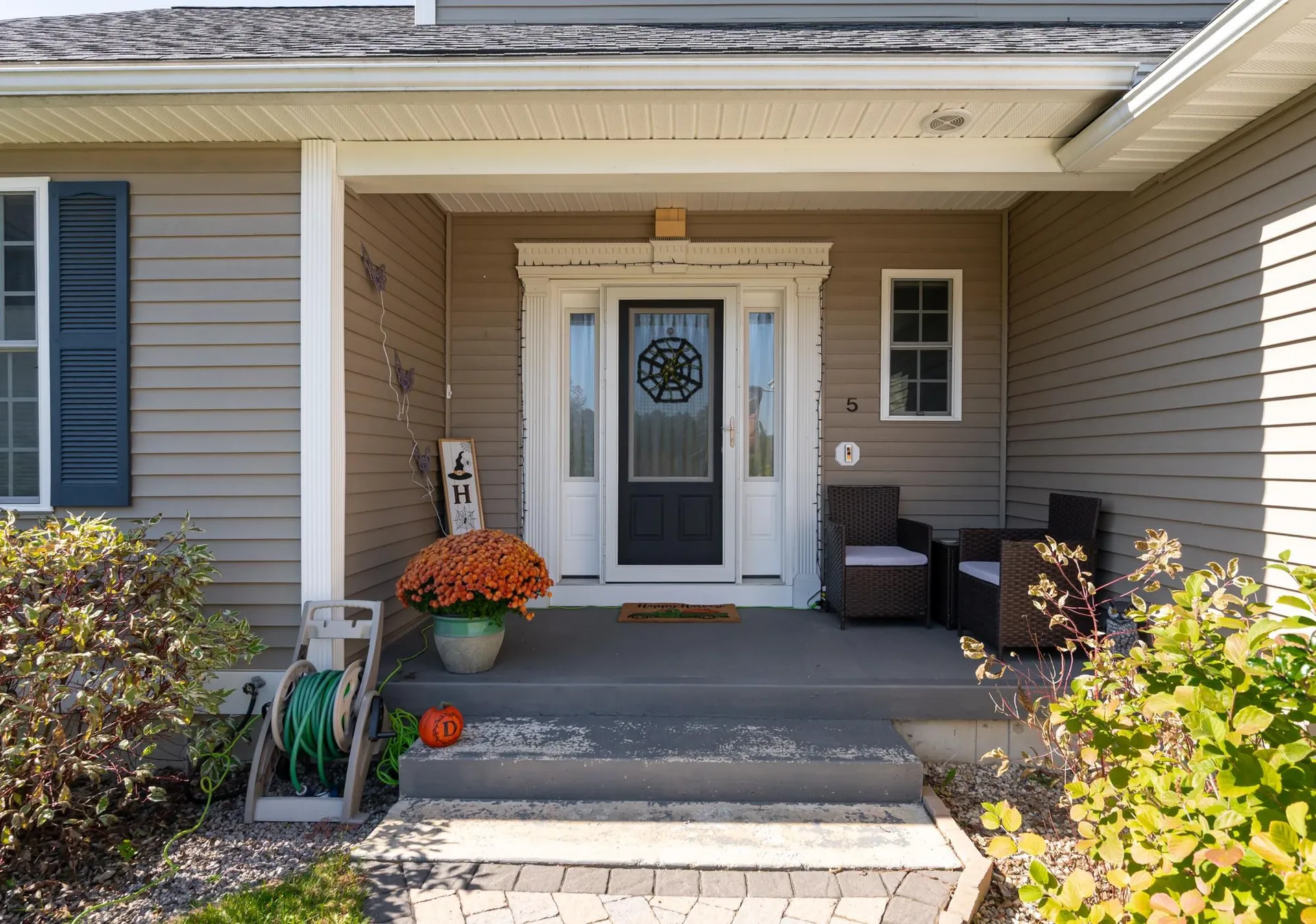 5 Barbie Court Merrimack NH 03054