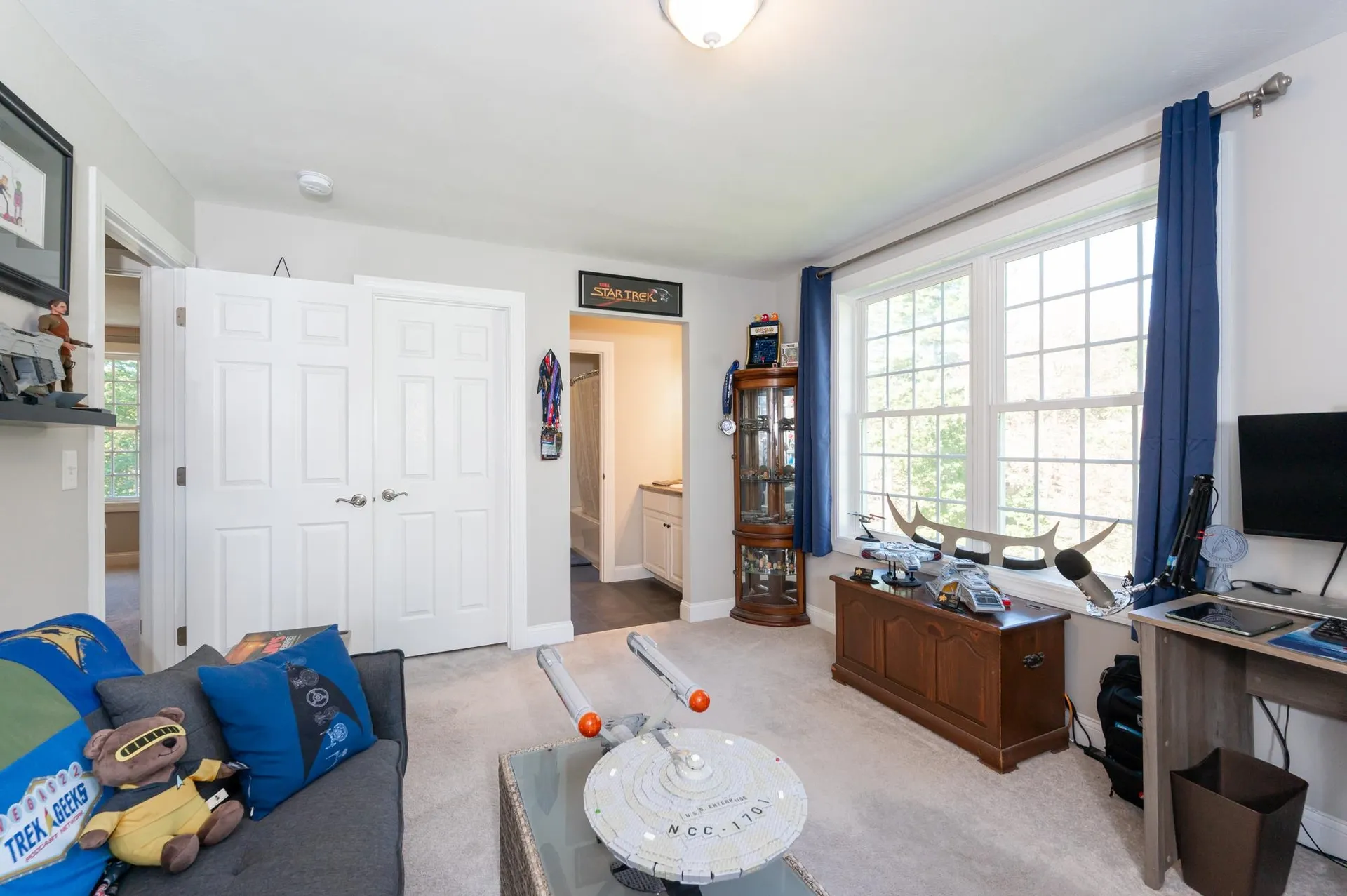 5 Barbie Court Merrimack NH 03054