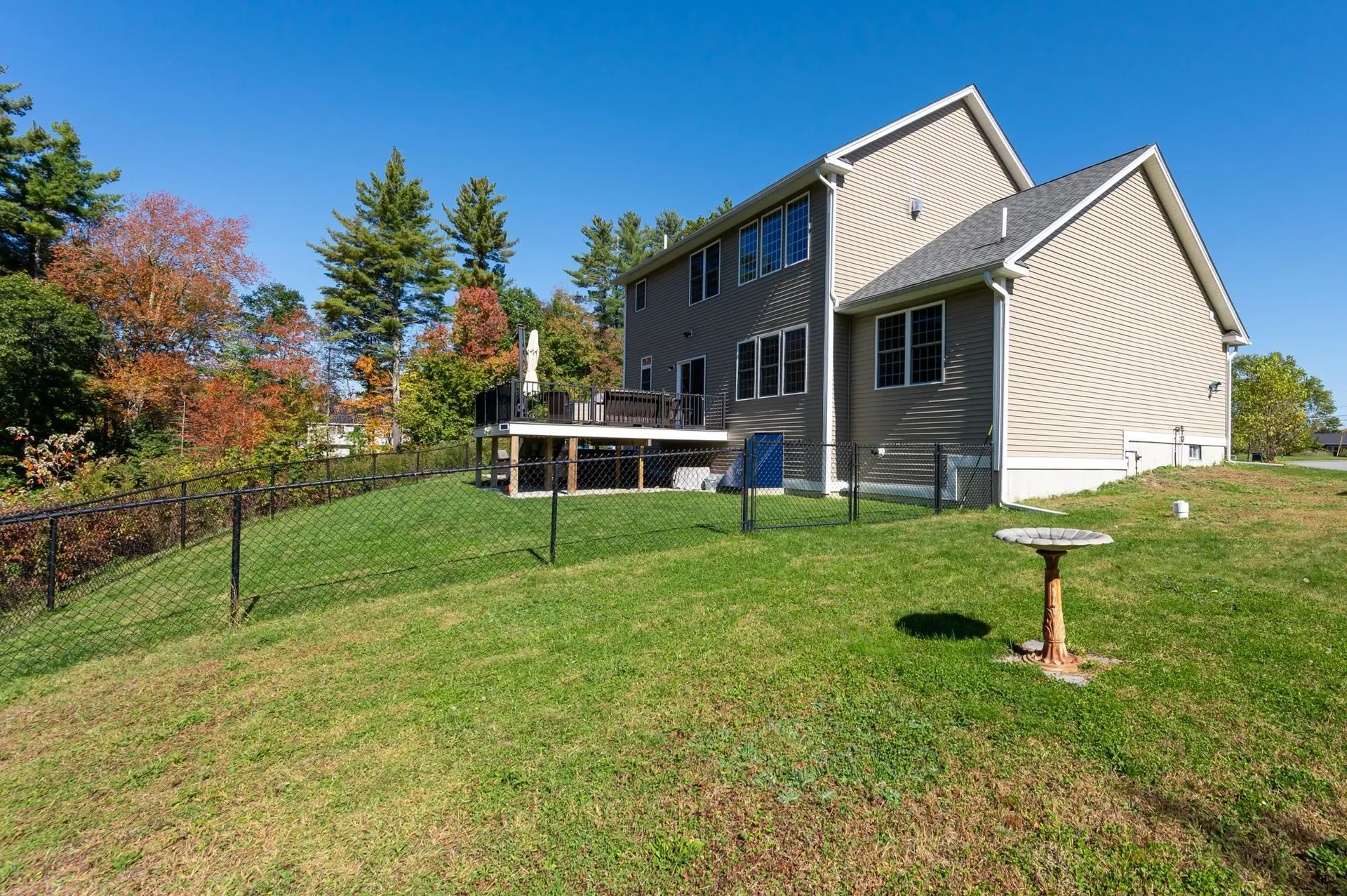 5 Barbie Court Merrimack NH 03054