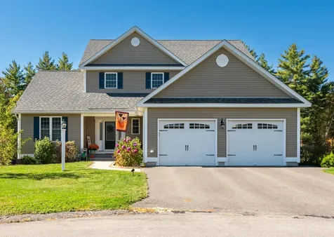 5 Barbie Court Merrimack NH 03054