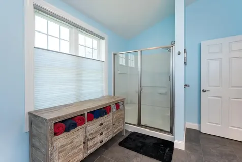 5 Barbie Court Merrimack NH 03054