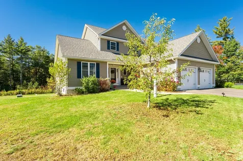 5 Barbie Court Merrimack NH 03054