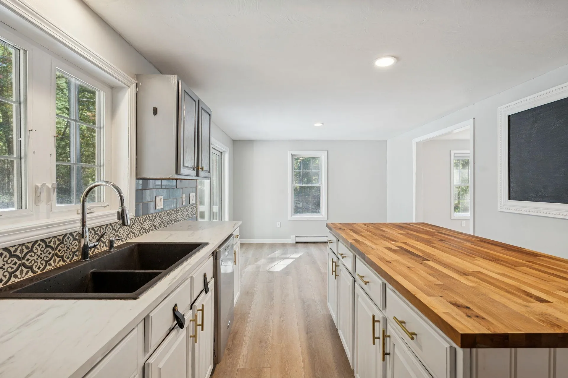 16 Captain Danforth Lane Amherst NH 03031