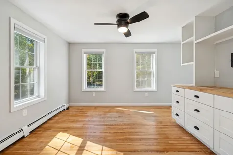 16 Captain Danforth Lane Amherst NH 03031