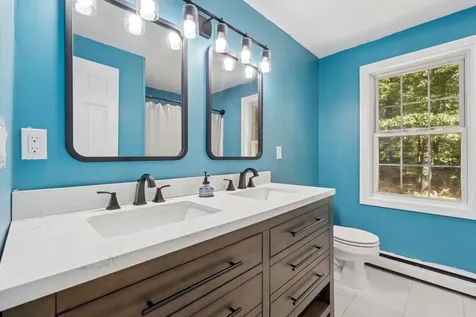 16 Captain Danforth Lane Amherst NH 03031