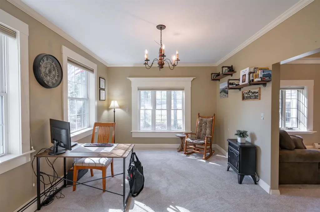 393 Chestnut Hill Road New Boston NH 03070