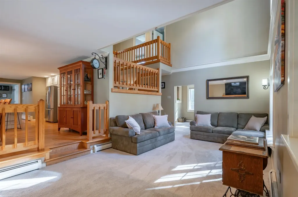 393 Chestnut Hill Road New Boston NH 03070