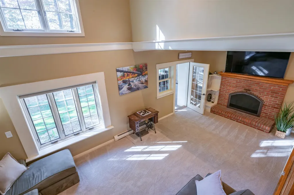 393 Chestnut Hill Road New Boston NH 03070