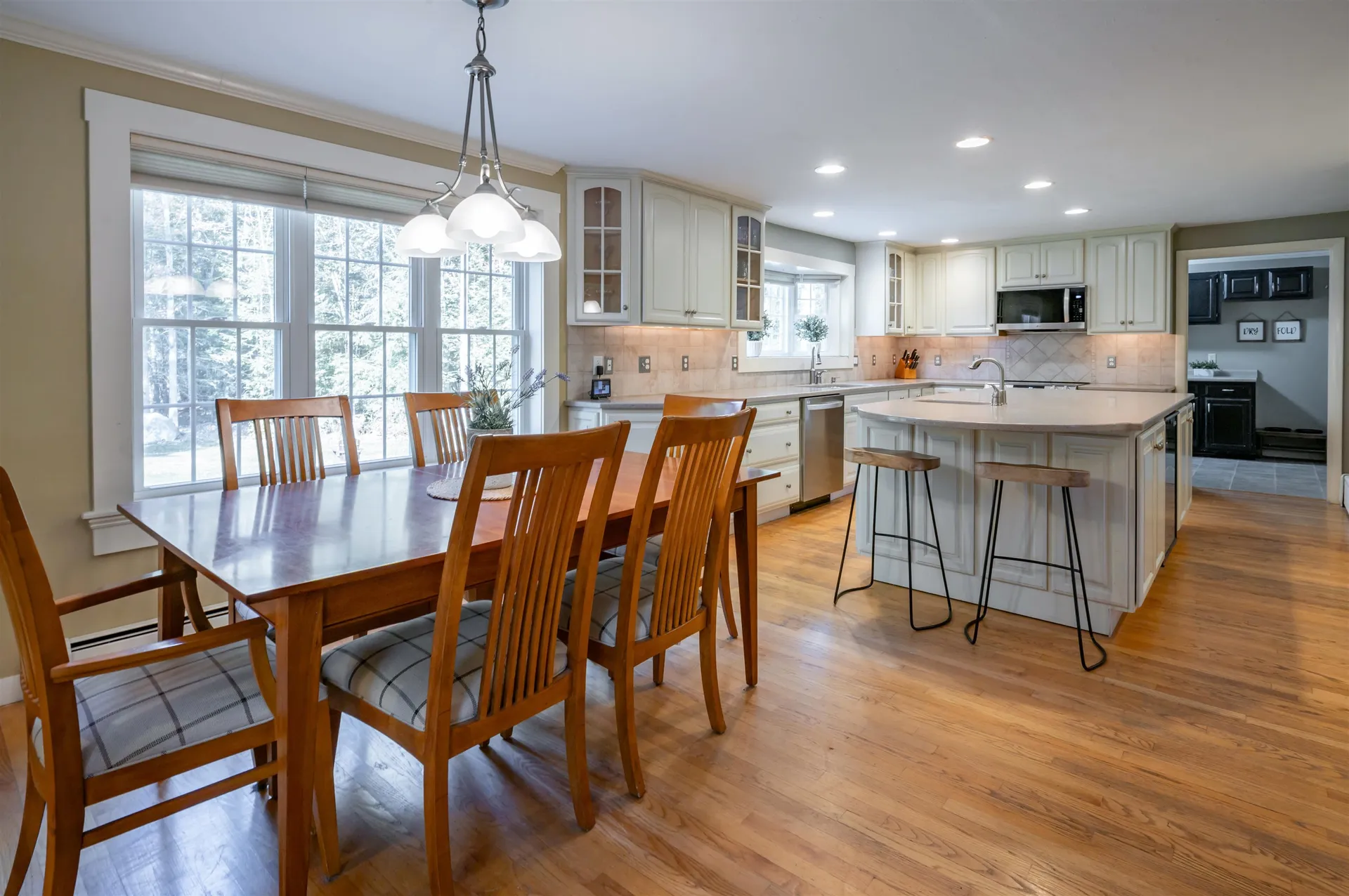 393 Chestnut Hill Road New Boston NH 03070