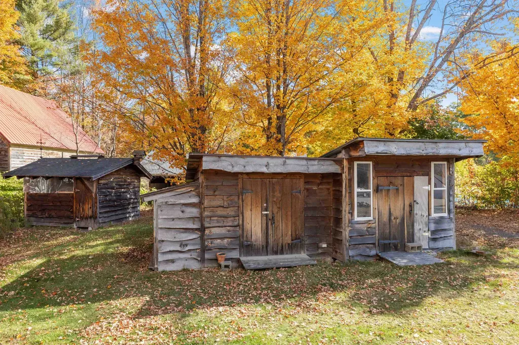 42 Maple Street Bethlehem NH 03574