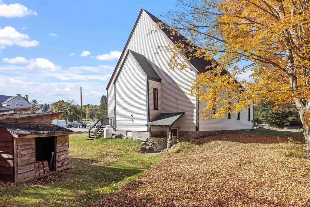 42 Maple Street Bethlehem NH 03574