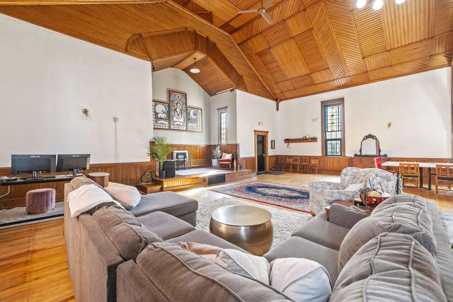 42 Maple Street Bethlehem NH 03574