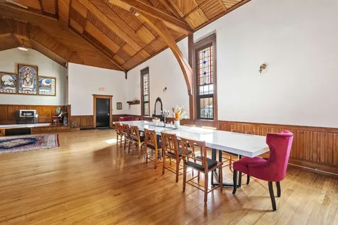 42 Maple Street Bethlehem NH 03574