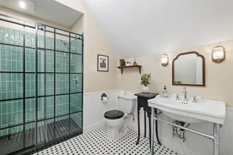 42 Maple Street Bethlehem NH 03574