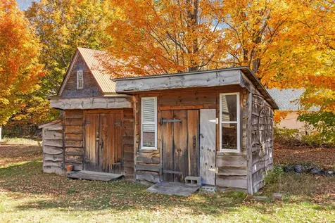 42 Maple Street Bethlehem NH 03574