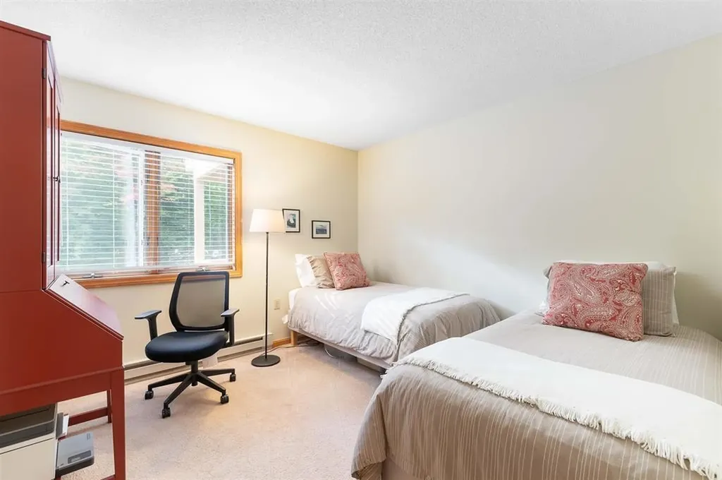 17 Purple Finch Road Conway NH 03860