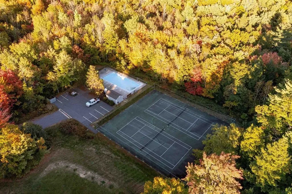 17 Purple Finch Road Conway NH 03860