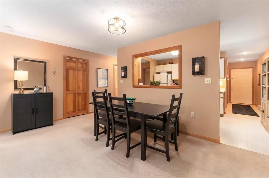 17 Purple Finch Road Conway NH 03860