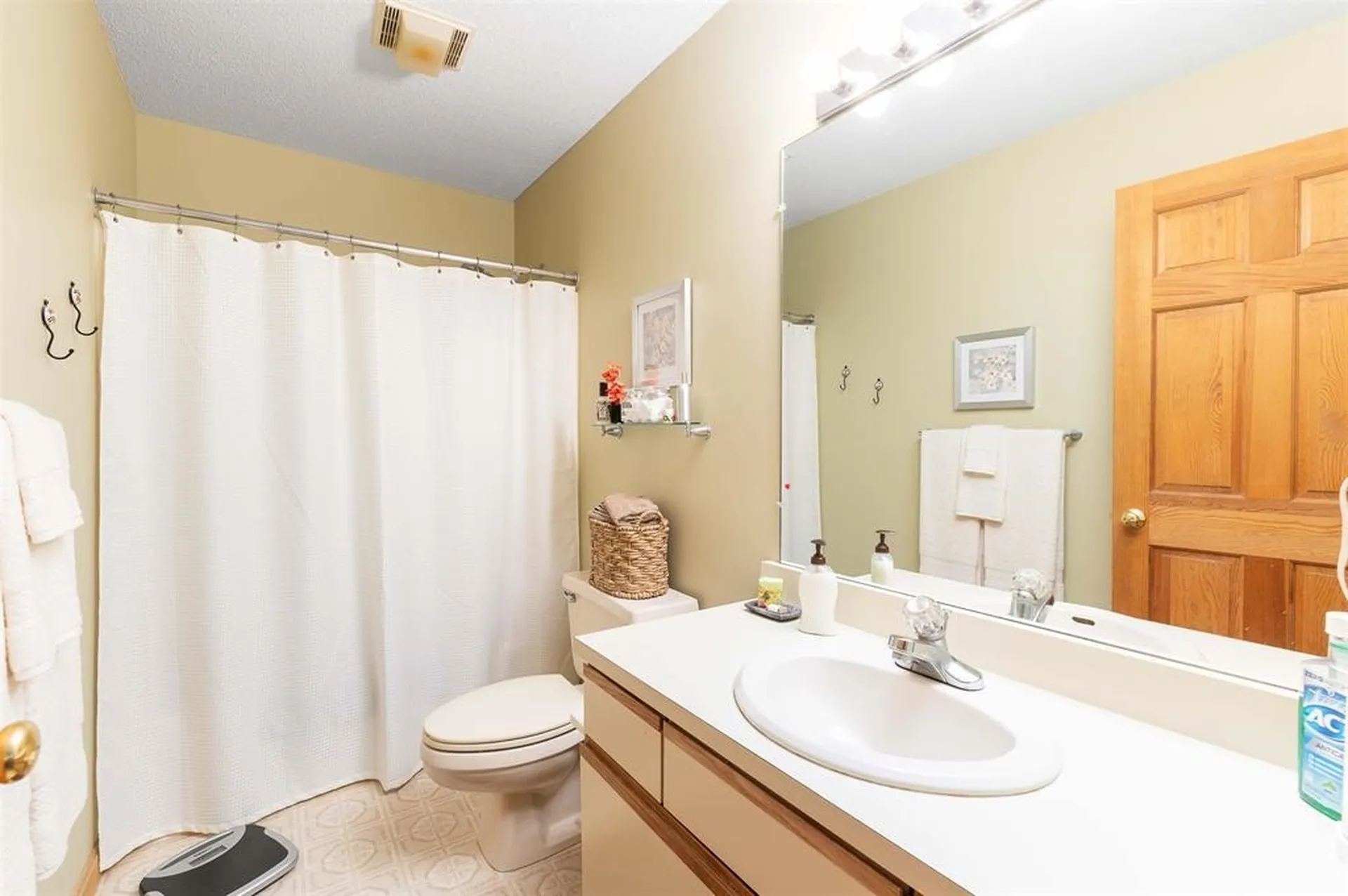 17 Purple Finch Road Conway NH 03860