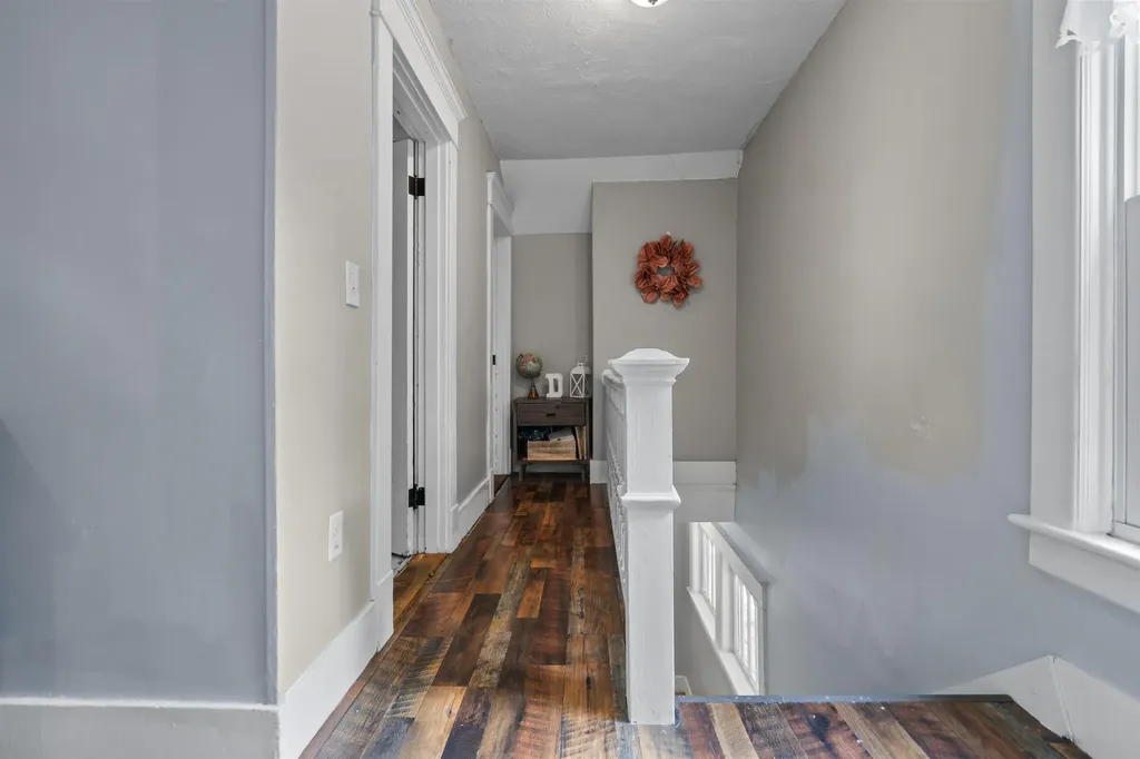 25 Wentworth Street Plymouth NH 03264