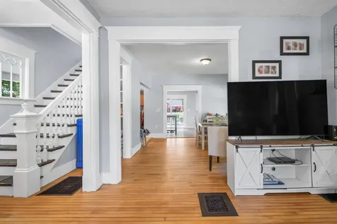 25 Wentworth Street Plymouth NH 03264