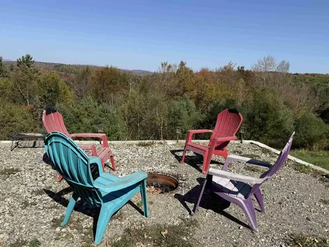 216 Ghastly Job Way Wilmington VT 05363