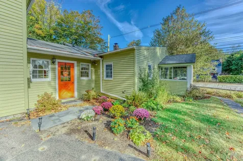 2 Smith Street Plymouth NH 03264