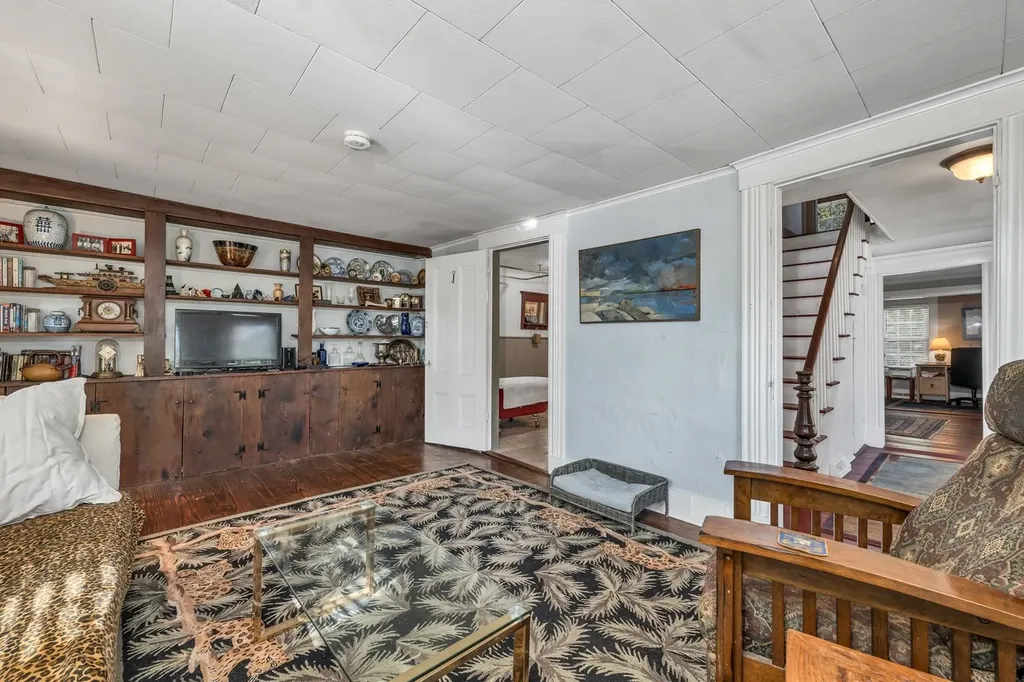 108 Center Street Wolfeboro NH 03894