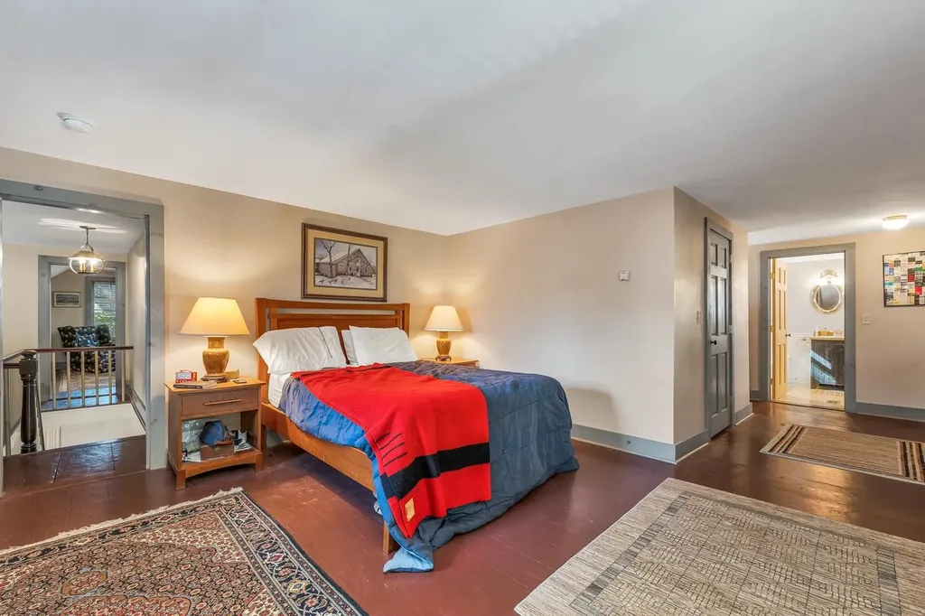 108 Center Street Wolfeboro NH 03894