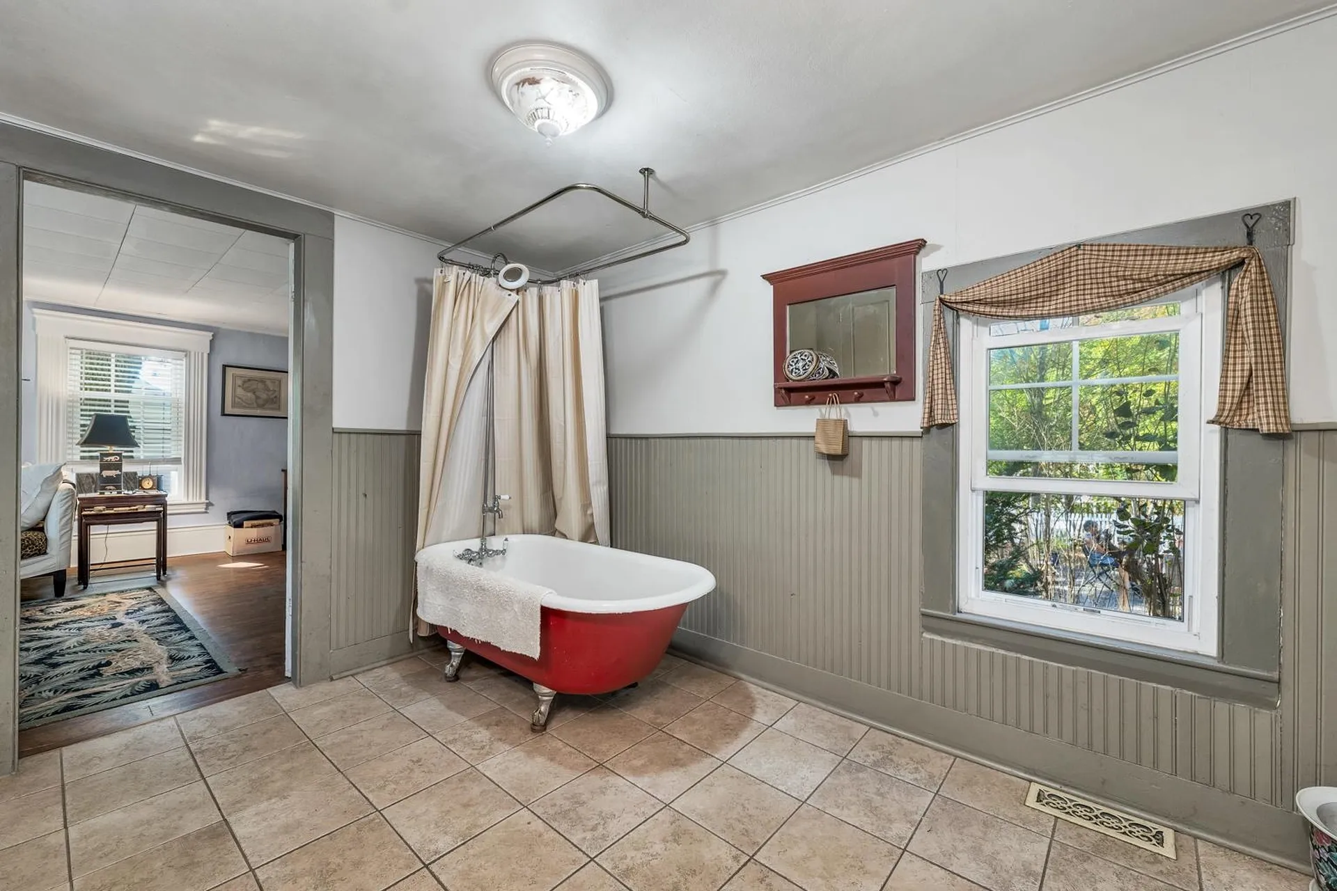 108 Center Street Wolfeboro NH 03894