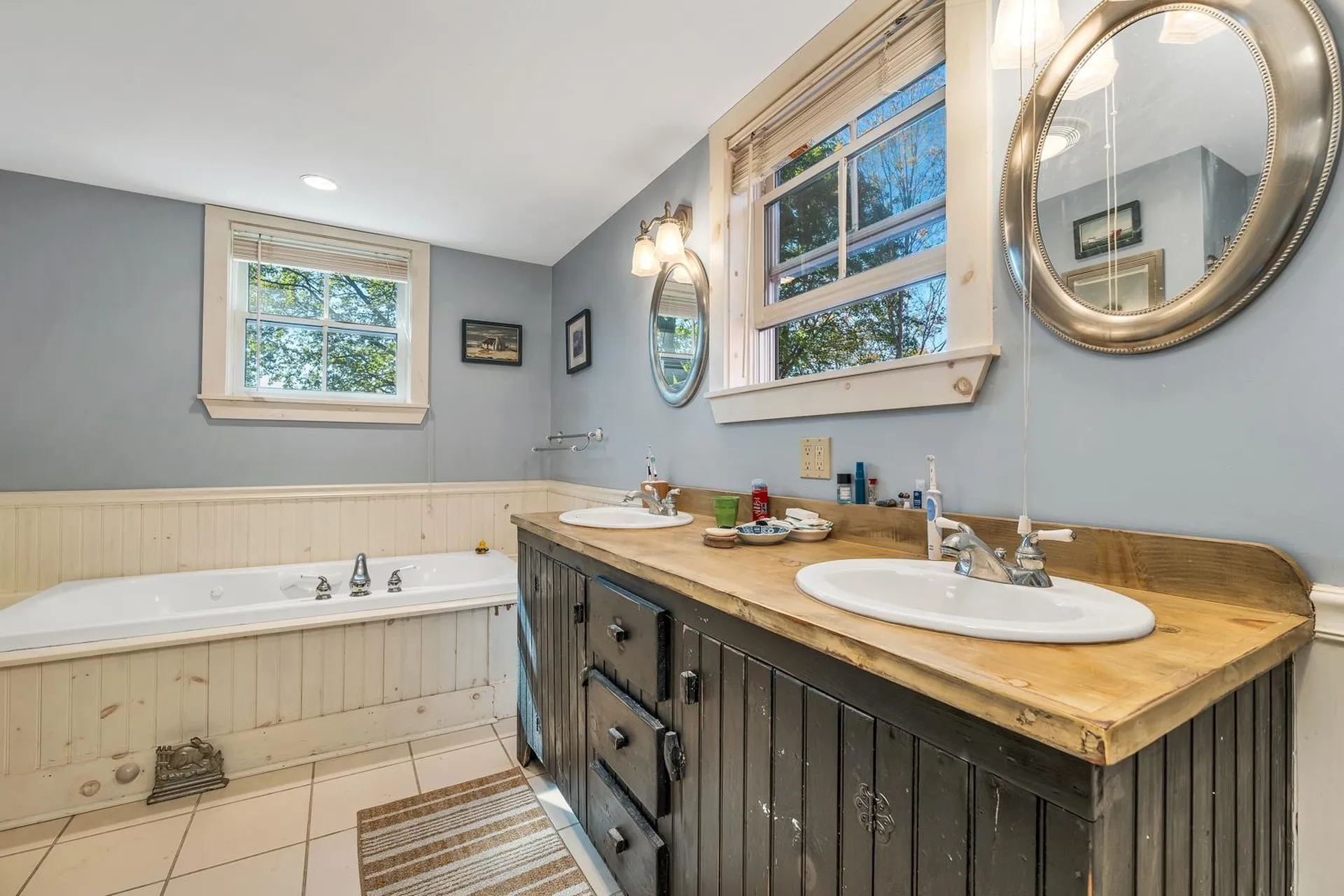 108 Center Street Wolfeboro NH 03894