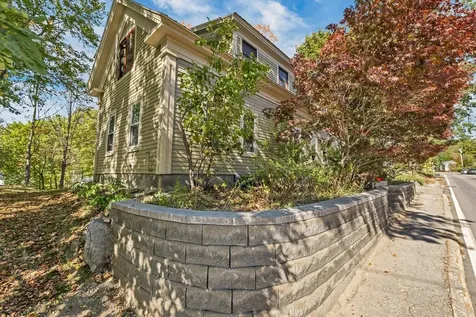 108 Center Street Wolfeboro NH 03894