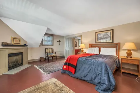 108 Center Street Wolfeboro NH 03894