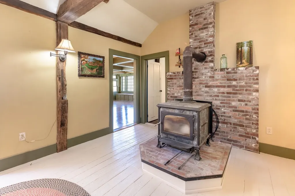 66 Bean Hill Road Belmont NH 03220