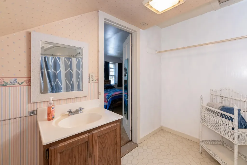 66 Bean Hill Road Belmont NH 03220