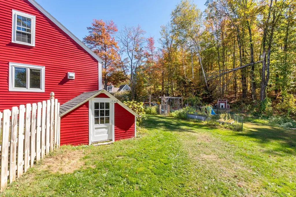 66 Bean Hill Road Belmont NH 03220