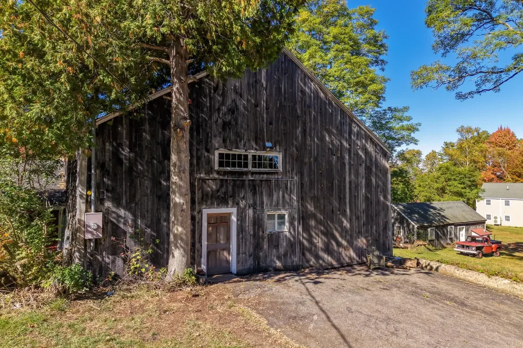 66 Bean Hill Road Belmont NH 03220